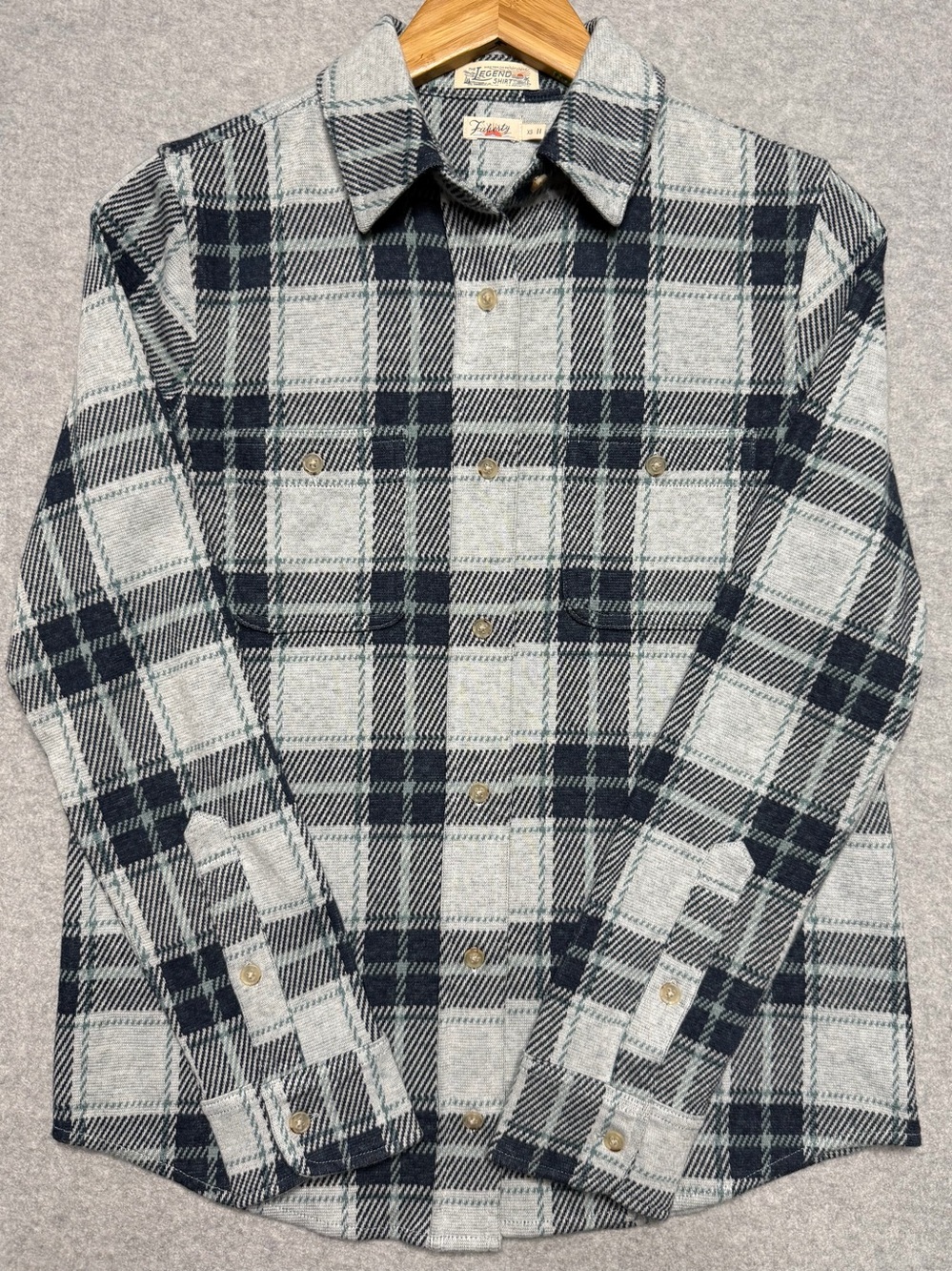 Faherty The Legend Shirt Women’s XS Blue Plaid Stretch Knit Button Down